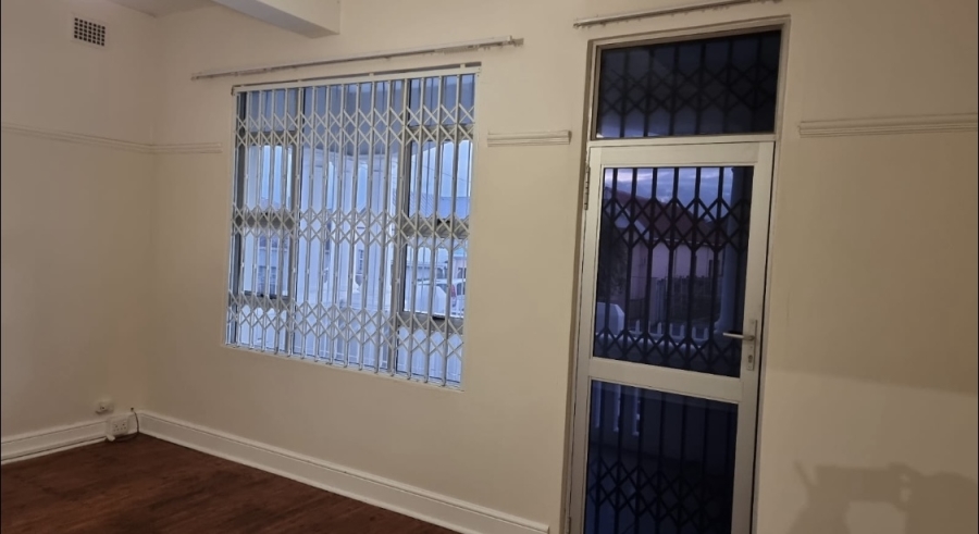 8 Bedroom Property for Sale in Quigney Eastern Cape